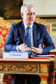 dr. LUCIANO FONTANA